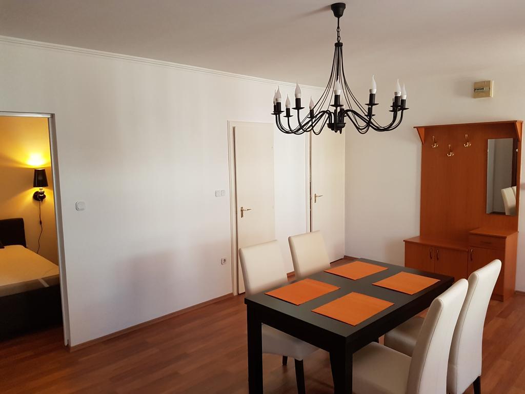 Apartman Kaszas Central Mosonmagyarovar Bagian luar foto