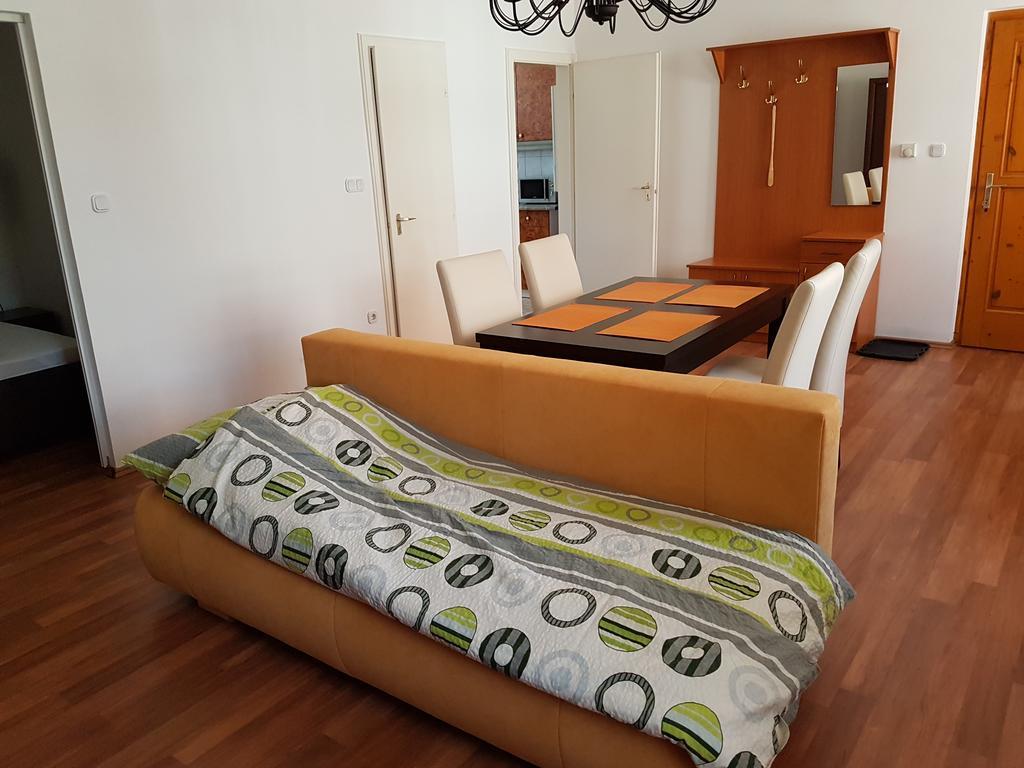 Apartman Kaszas Central Mosonmagyarovar Bagian luar foto